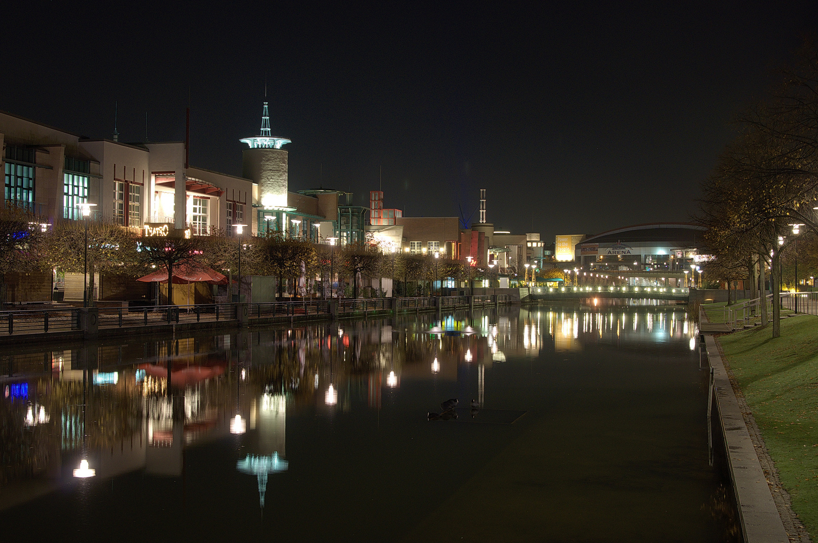 Oberhausen bei Nacht