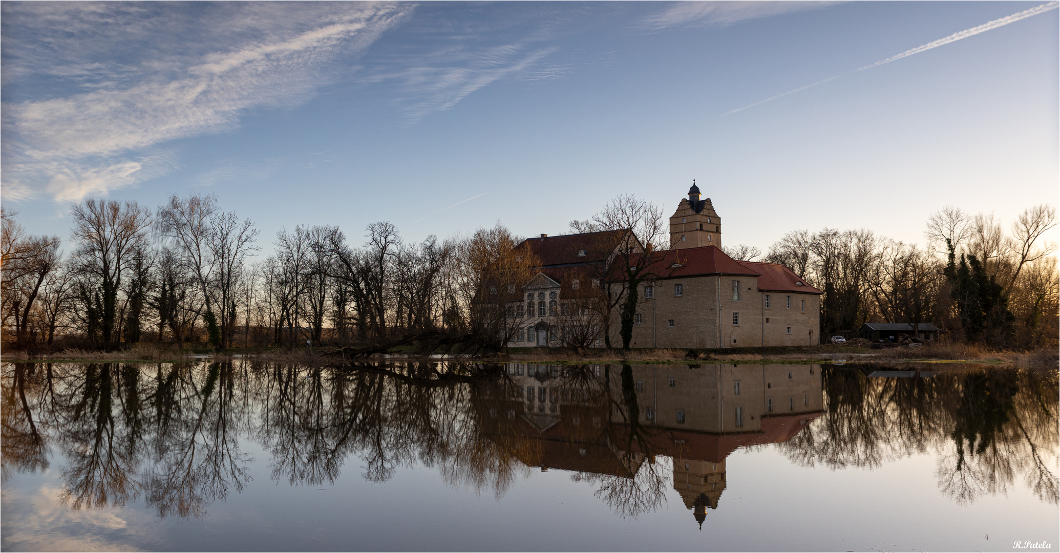 Oberkante Unterlippe