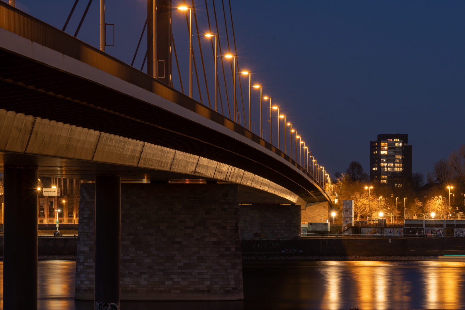 Oberkasseler Brücke