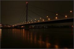 Oberkasseler Brücke Düsseldorf ...