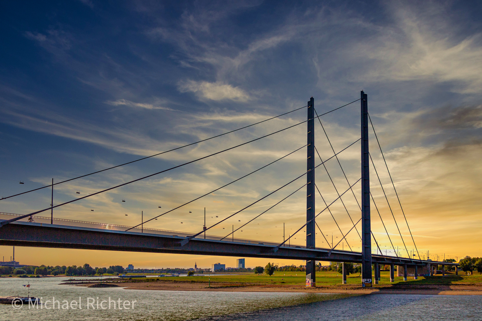 Oberkasslerbrücke Düsseldorf
