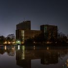 Oberlandesgericht bei Nacht