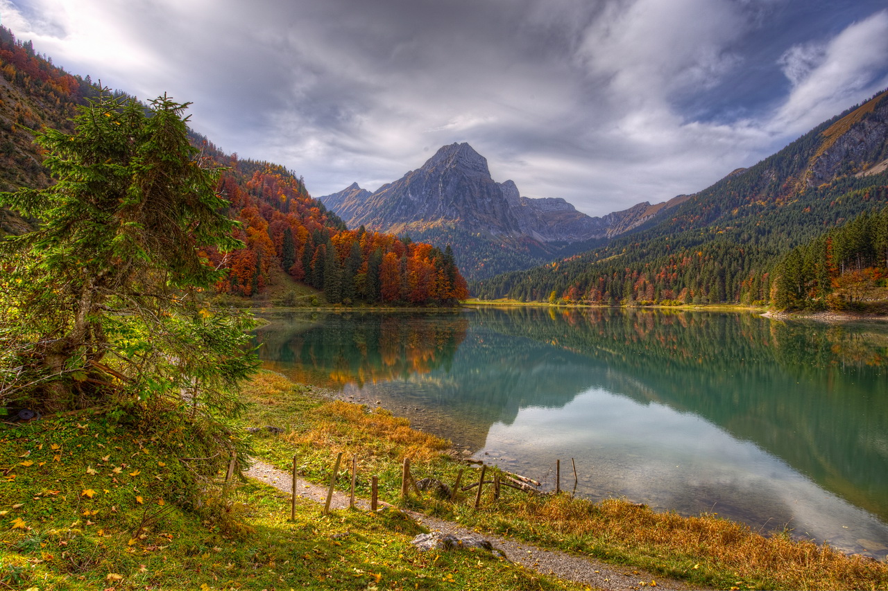 Obersee im Herbst