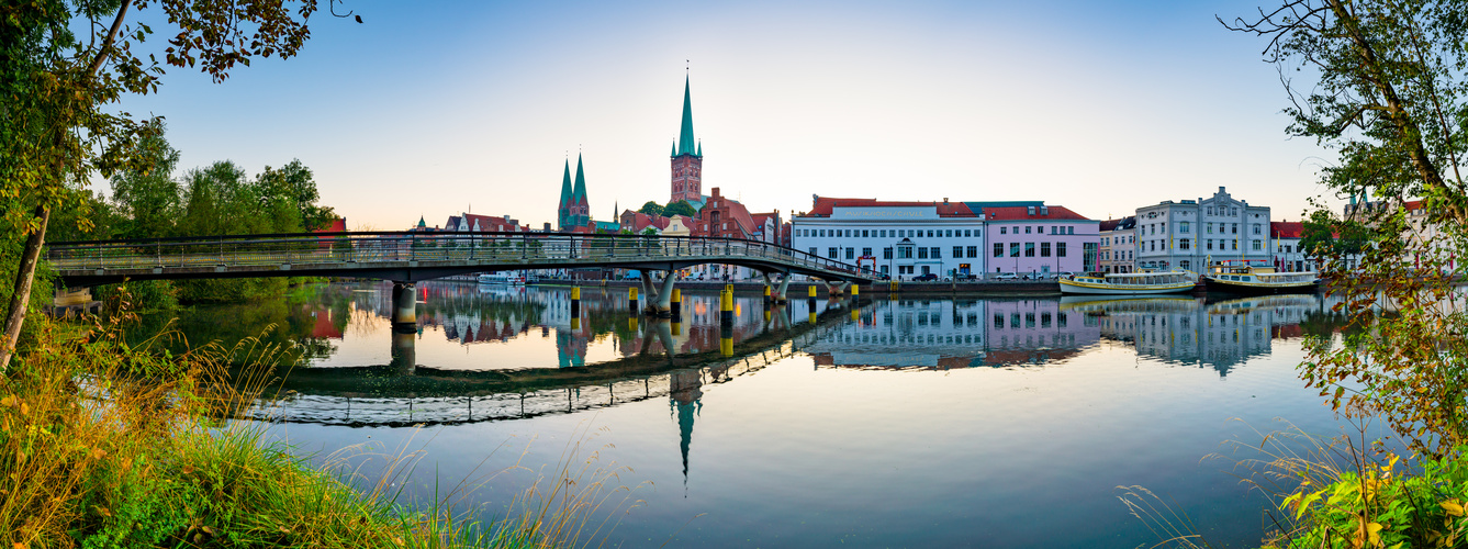 Obertrave im Sonnenaufgang