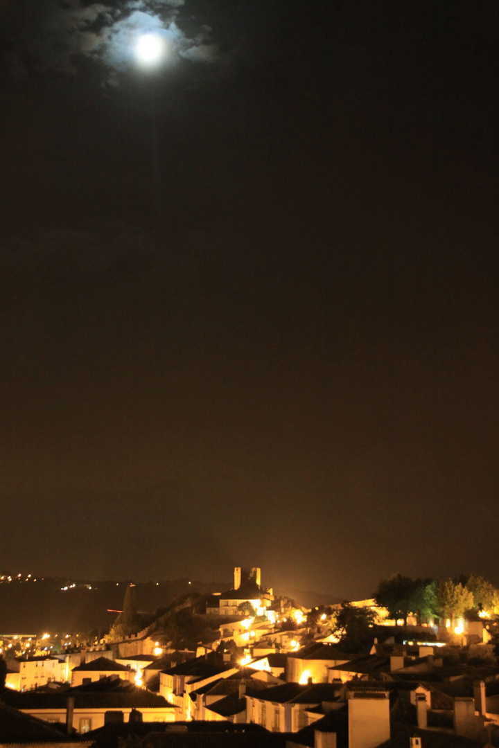 Obidos bei Nacht