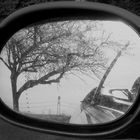objects in the rear view mirrow