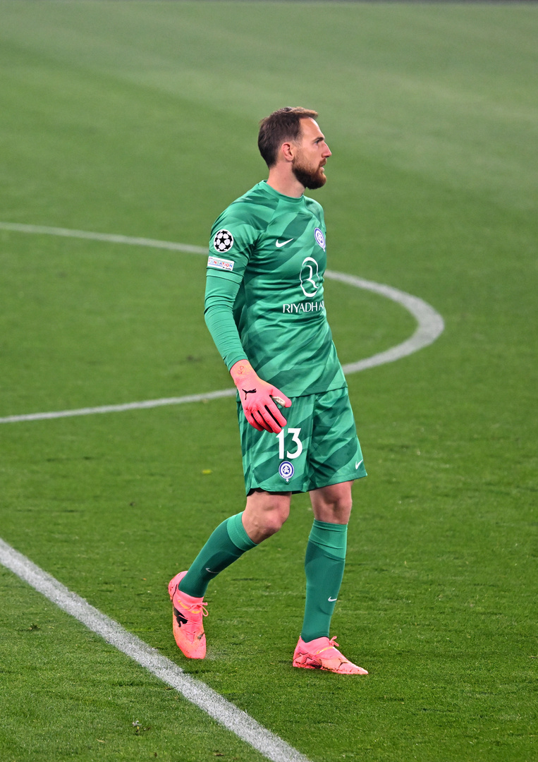 Oblak, Nationaltorhüter v. Slovenia 