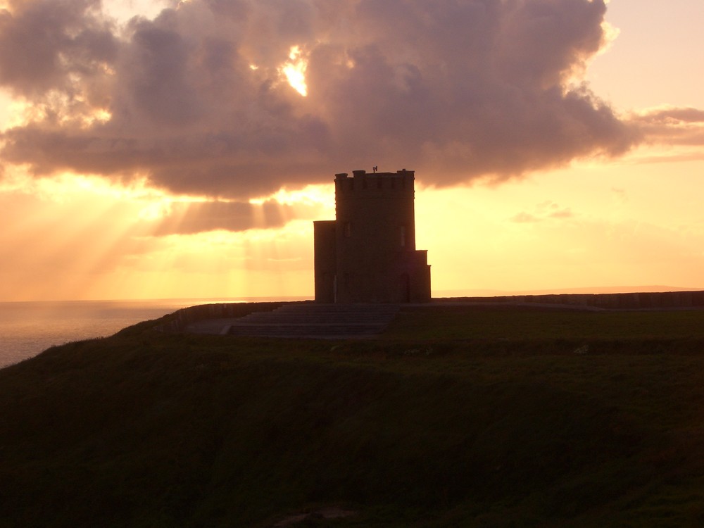 O'Brians Tower - Cliffs of Moher