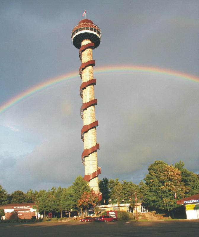 Observation Tower mitten in den Thousand Islands