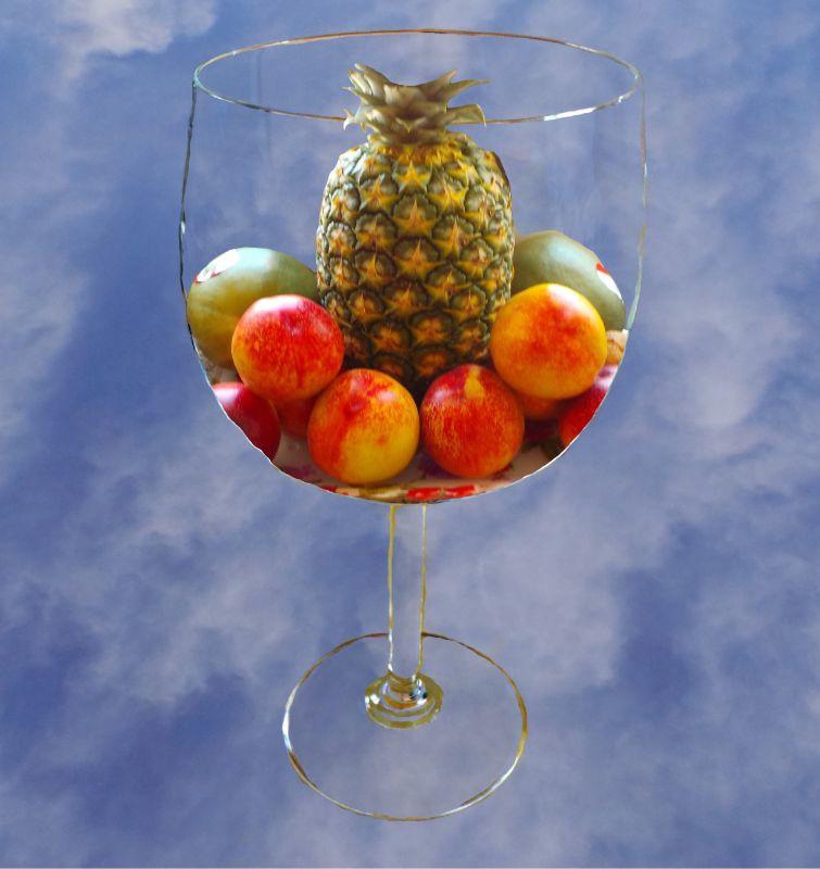 Obst im Weinglas 