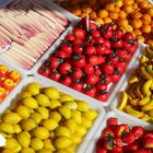 Obst und Gemüse frisch auf den Tisch