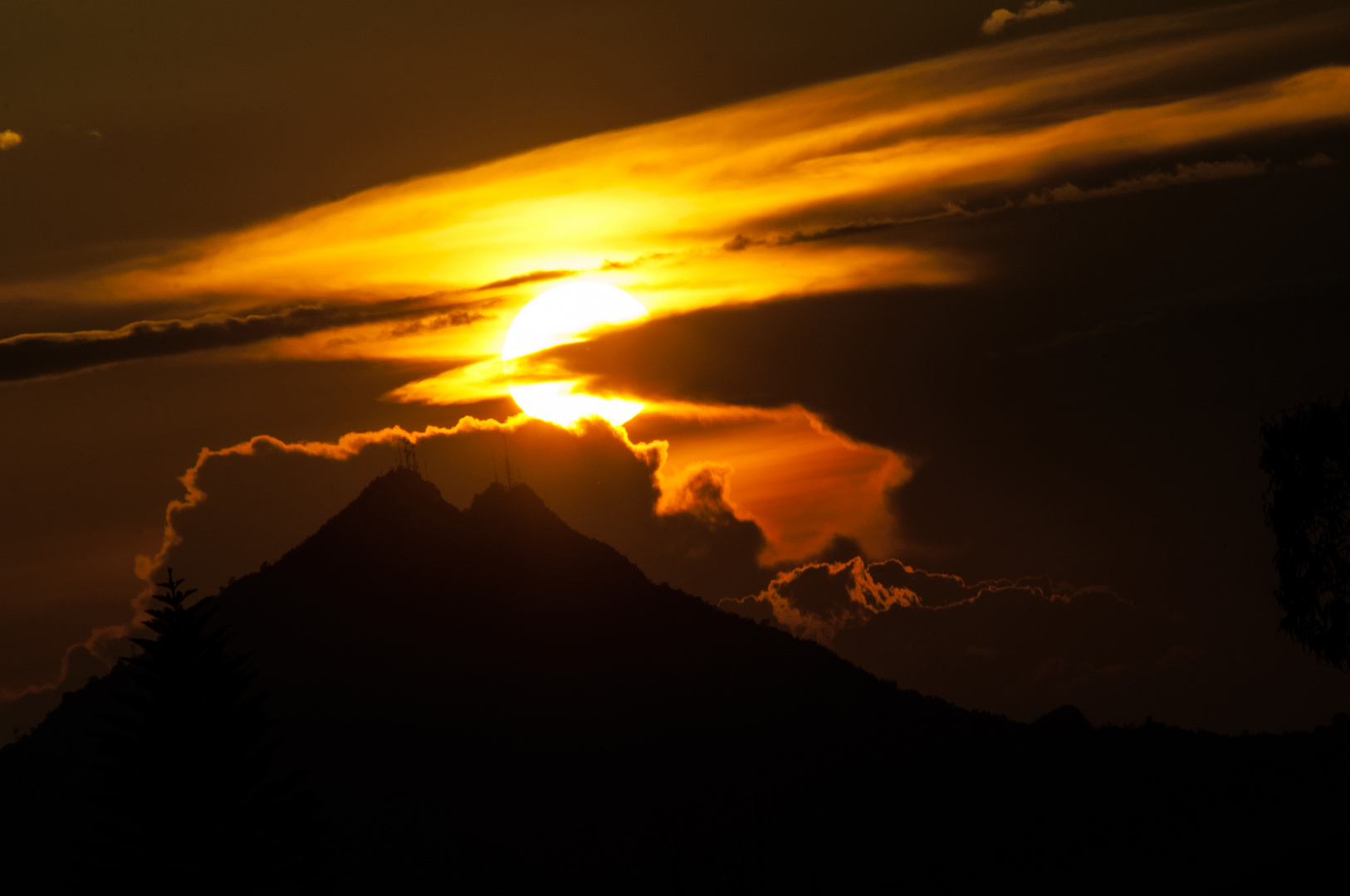 Ocaso en el Quininí