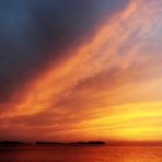 OCASO EN PORT DES TORRENT. ( SAN JOSEP / Isla de IBIZA ).   Dedicada a Mª ANTONIA RUBIO MAESO.