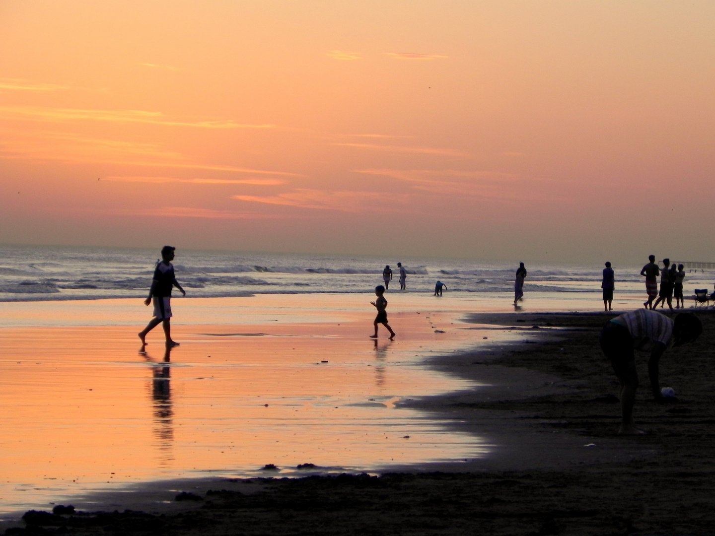 ocaso en rosa,necochea,argentina