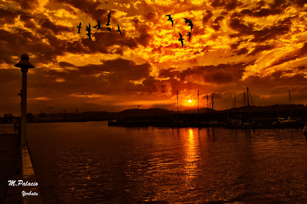 Ocaso muelle deportivo,Gijón Asturias