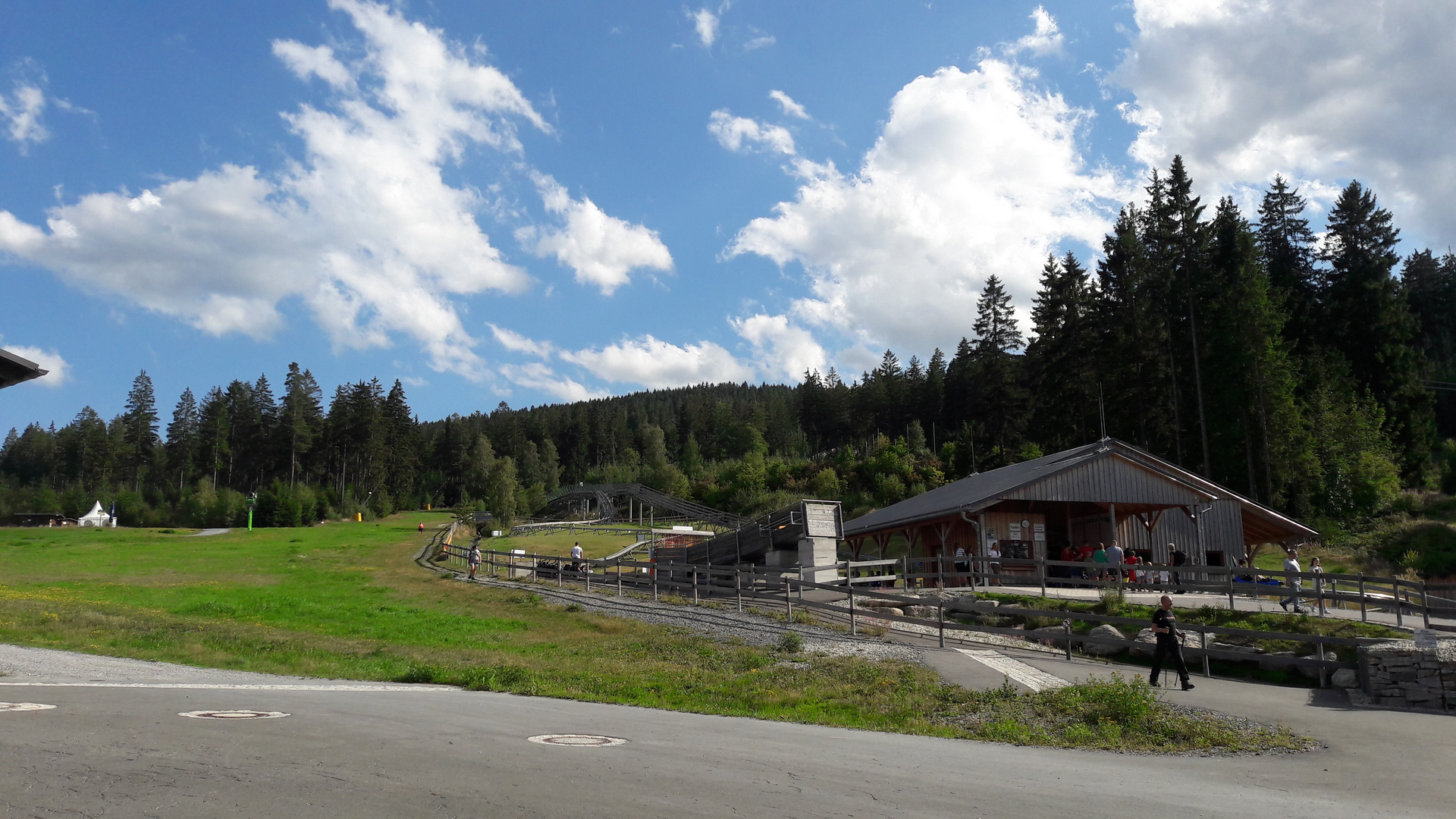 Ochsenkopf Sommerrodelbahn und Weg zum Kletterpark