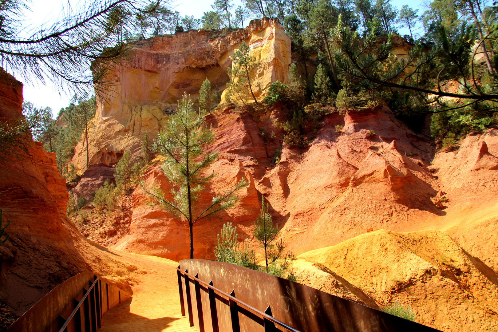 Ockerbruch in Roussillon (Provence)