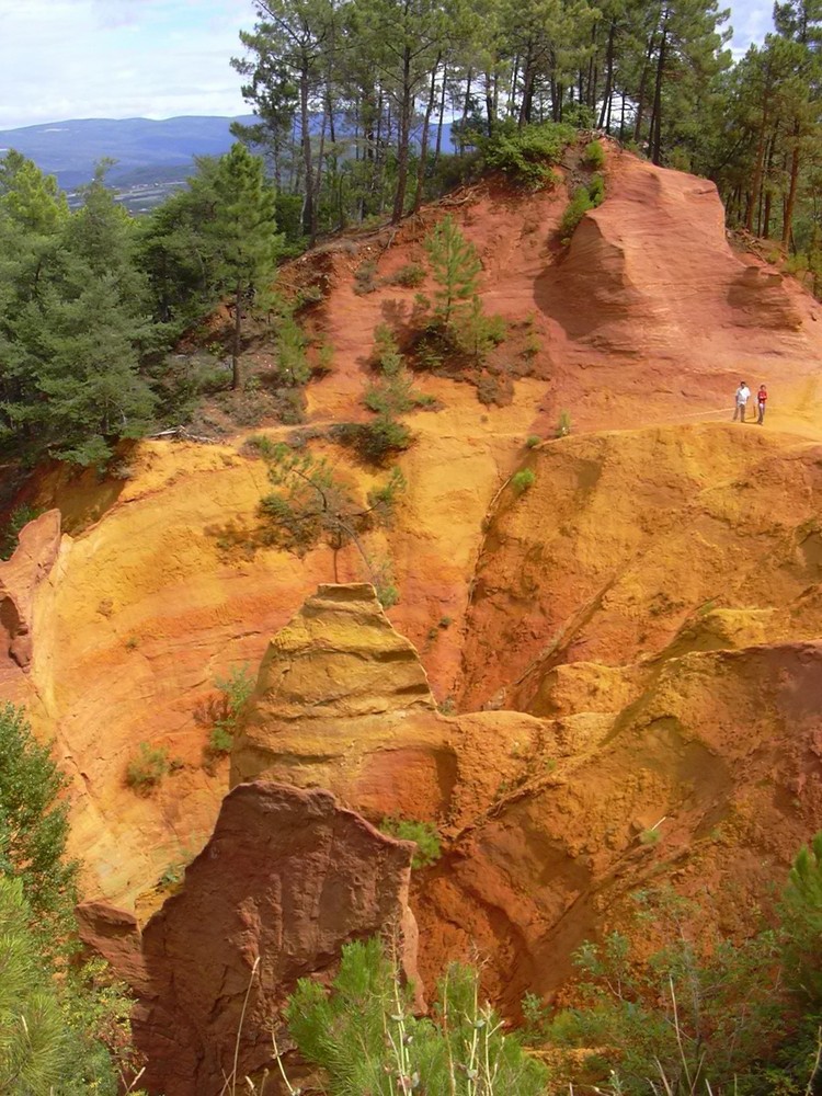 Ockerfarben in Roussillon