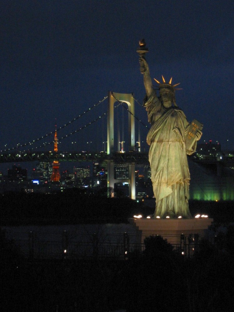 Odaiba bei Nacht