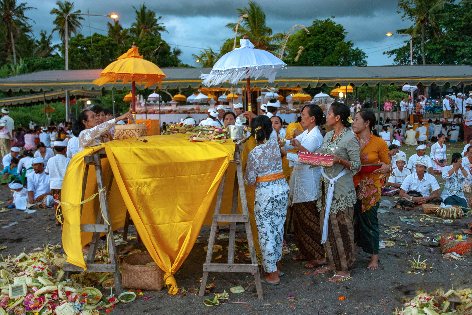 Odalan at the Seseh beach