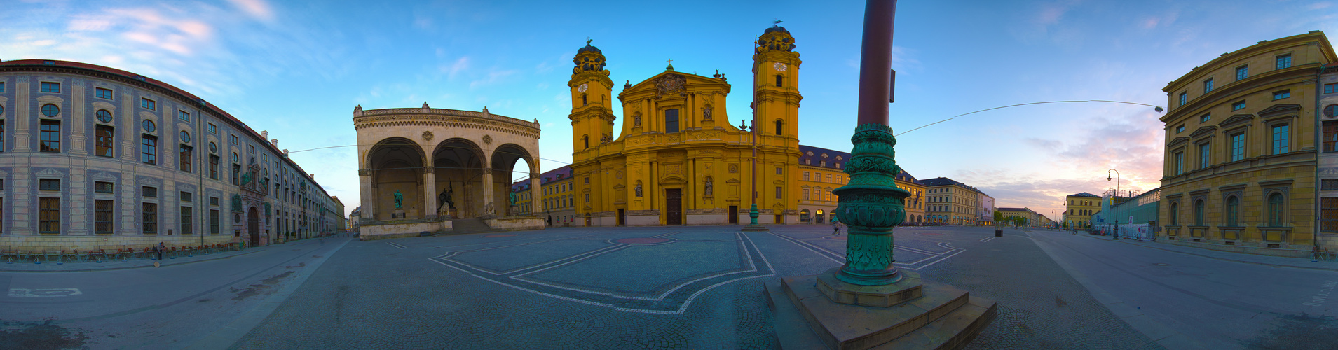 Odeonsplatz 360