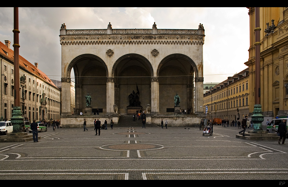 ~ Odeonsplatz ~