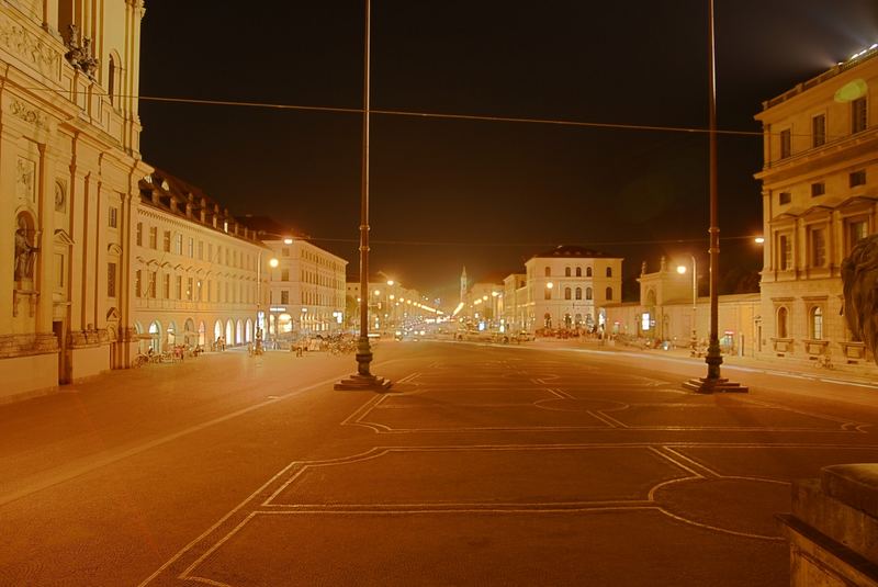 Odeonsplatz und Leopoldstrasse