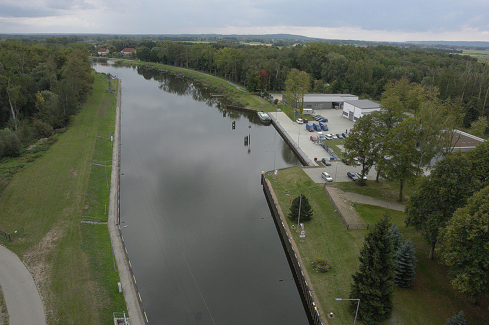Oder-Havel-Kanal, Blick v. Schiffshebewerk Niederfinow