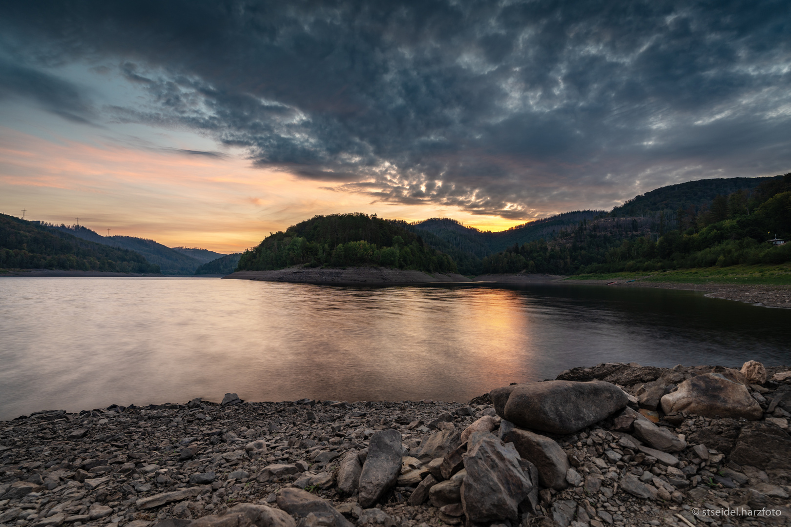 Odertalsperre zum Sonnenaufgang