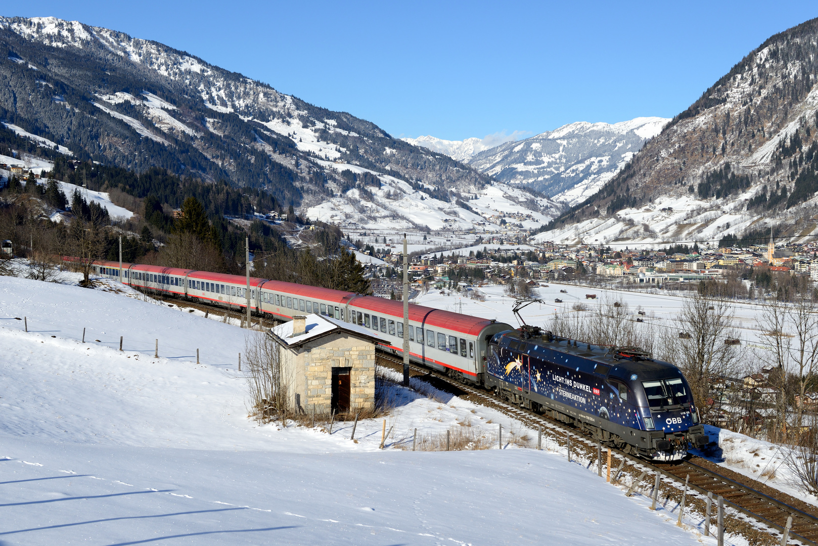 ÖBB 1116.126 "Licht ins Dunkel" Anger