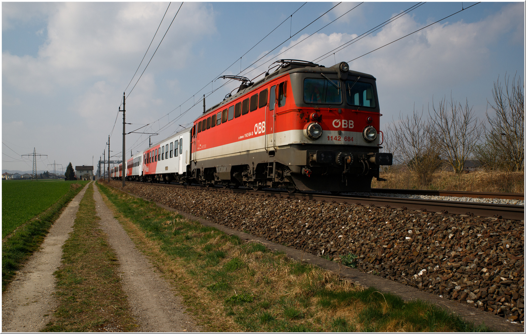 ÖBB 1142 684