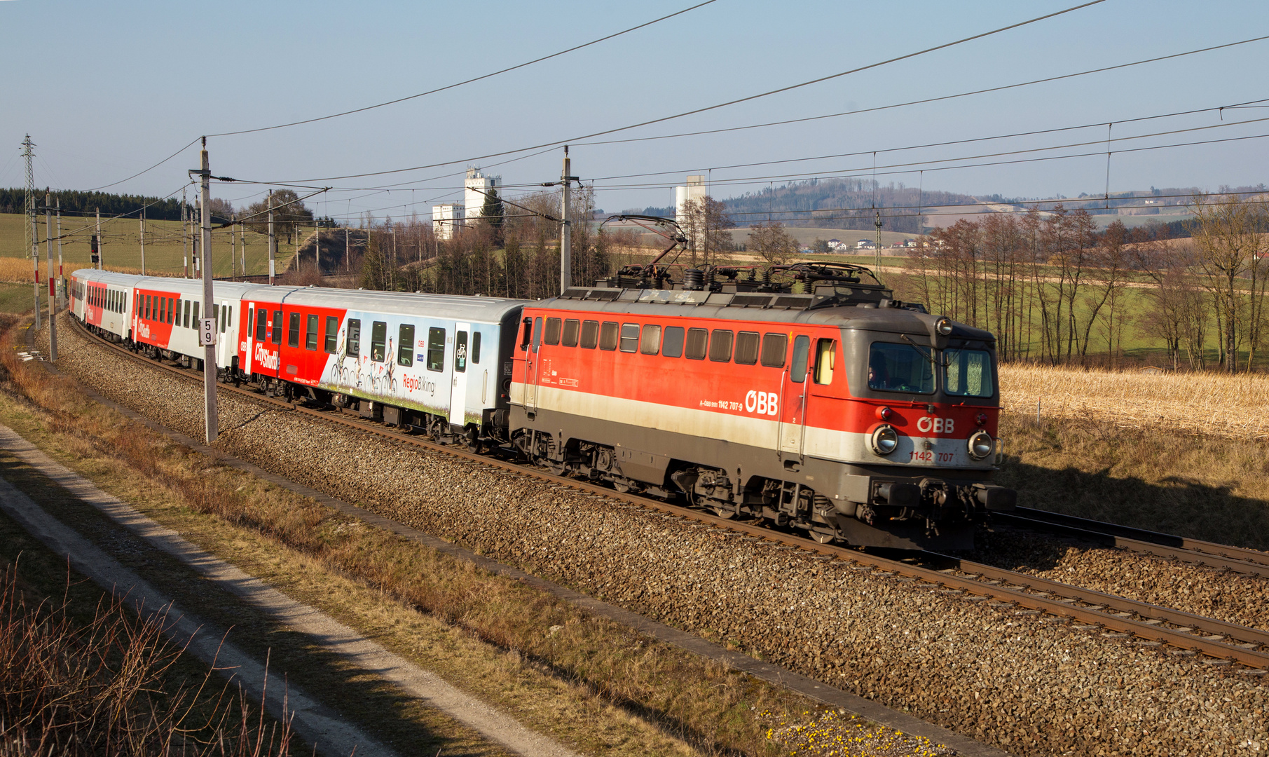 ÖBB 1142 707