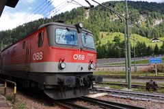 ÖBB 1144 032