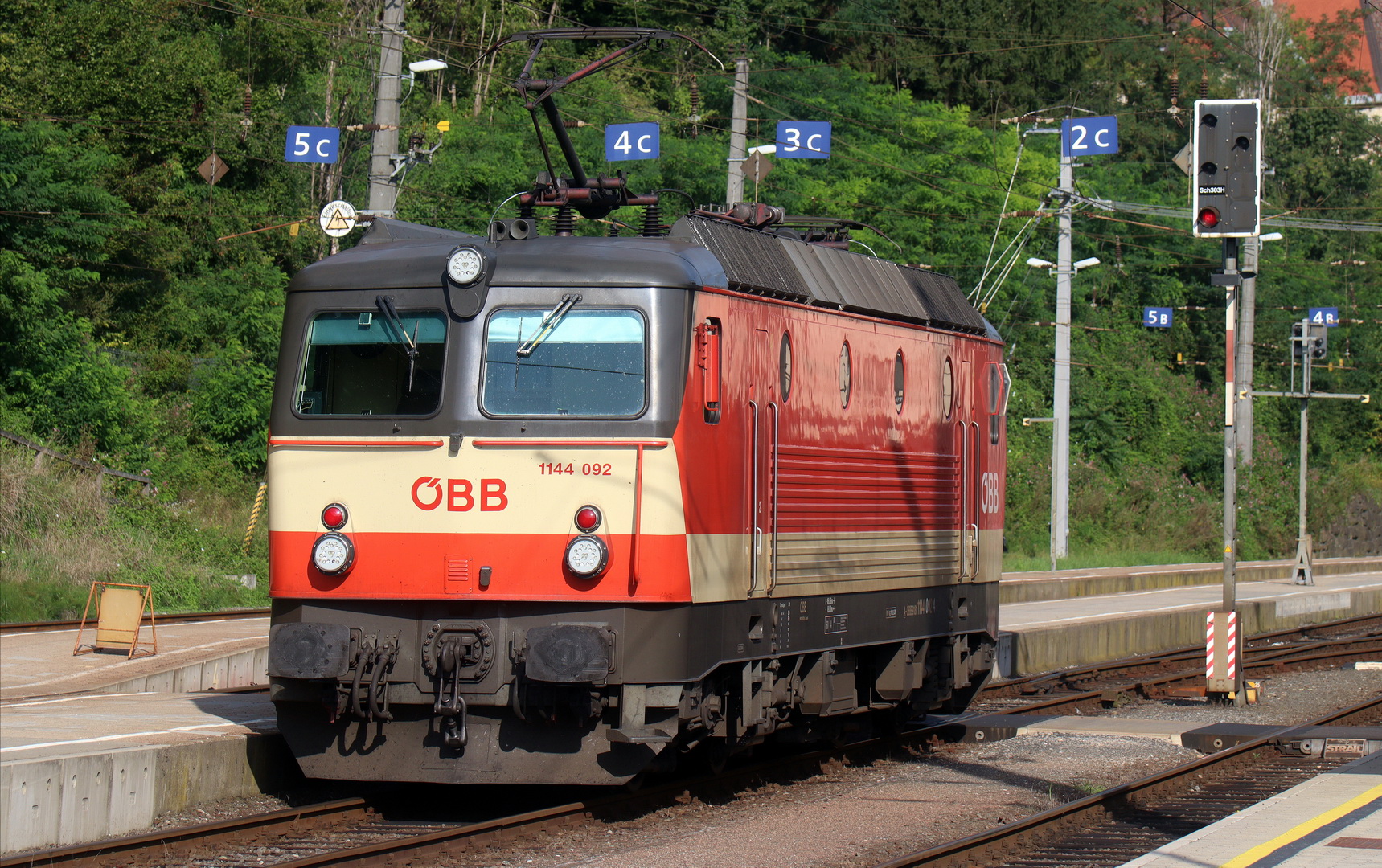 ÖBB 1144 092