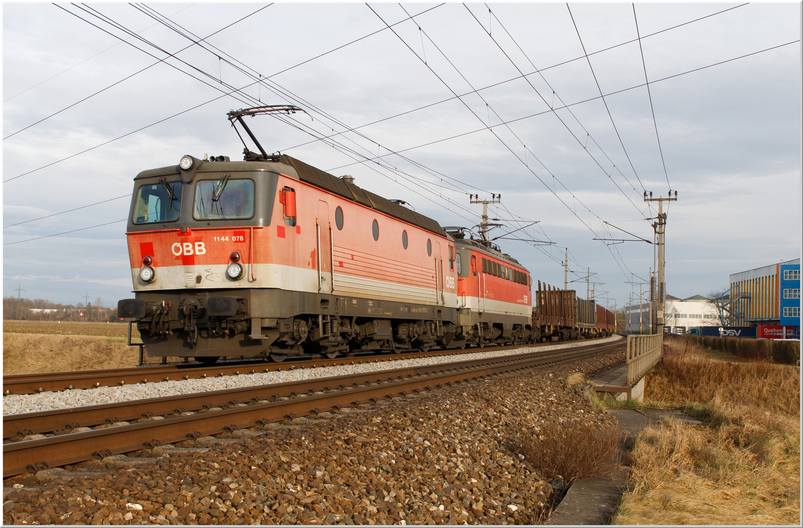 ÖBB 1144 und 1142