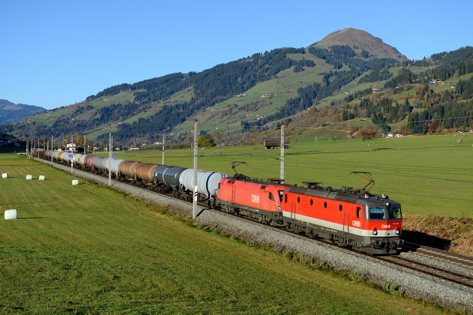 ÖBB 1144.207 + 1116.154 Brixen im Thale 