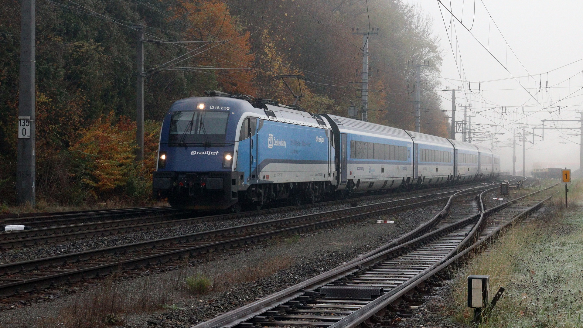 ÖBB 1216 235 mit railjet