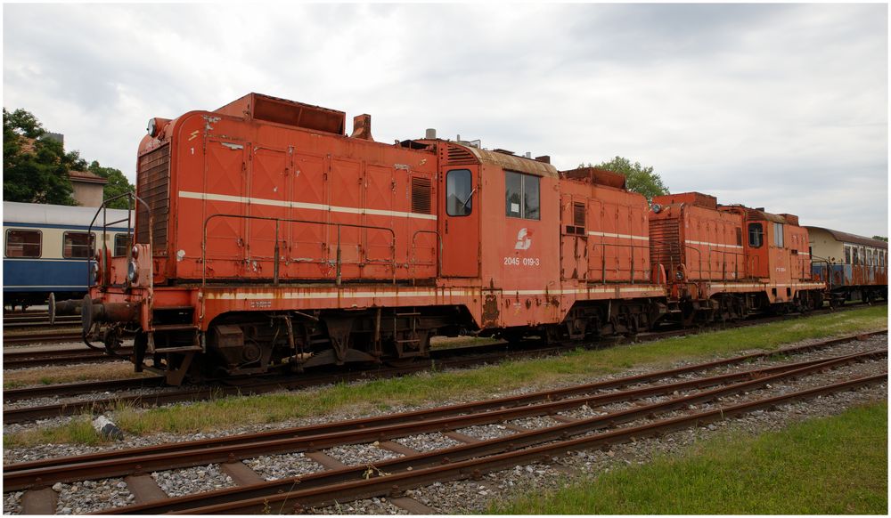 ÖBB 2045.019 u. 2045.009