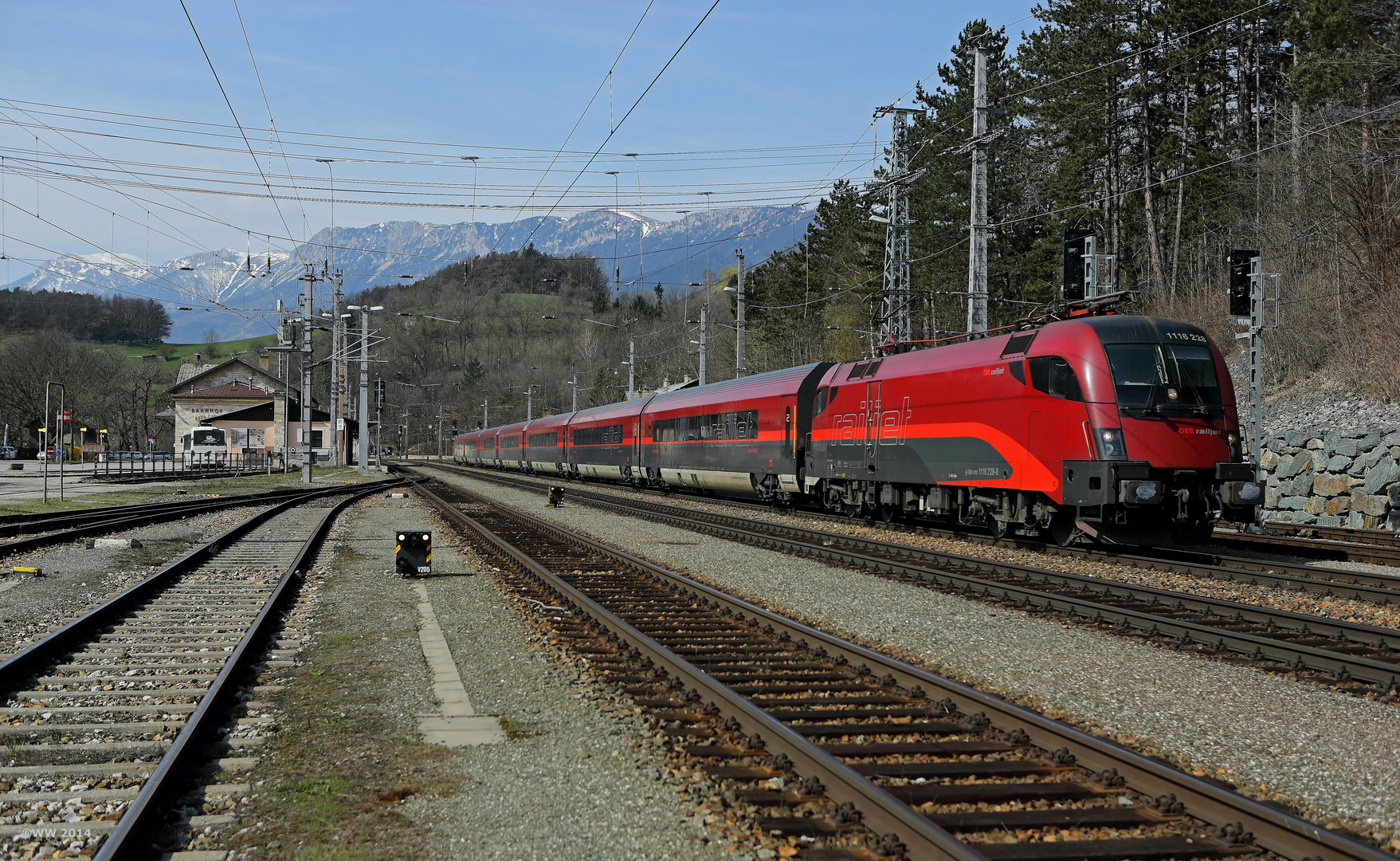 ÖBB railjet 1116 228 in Payerbach-Reichenau