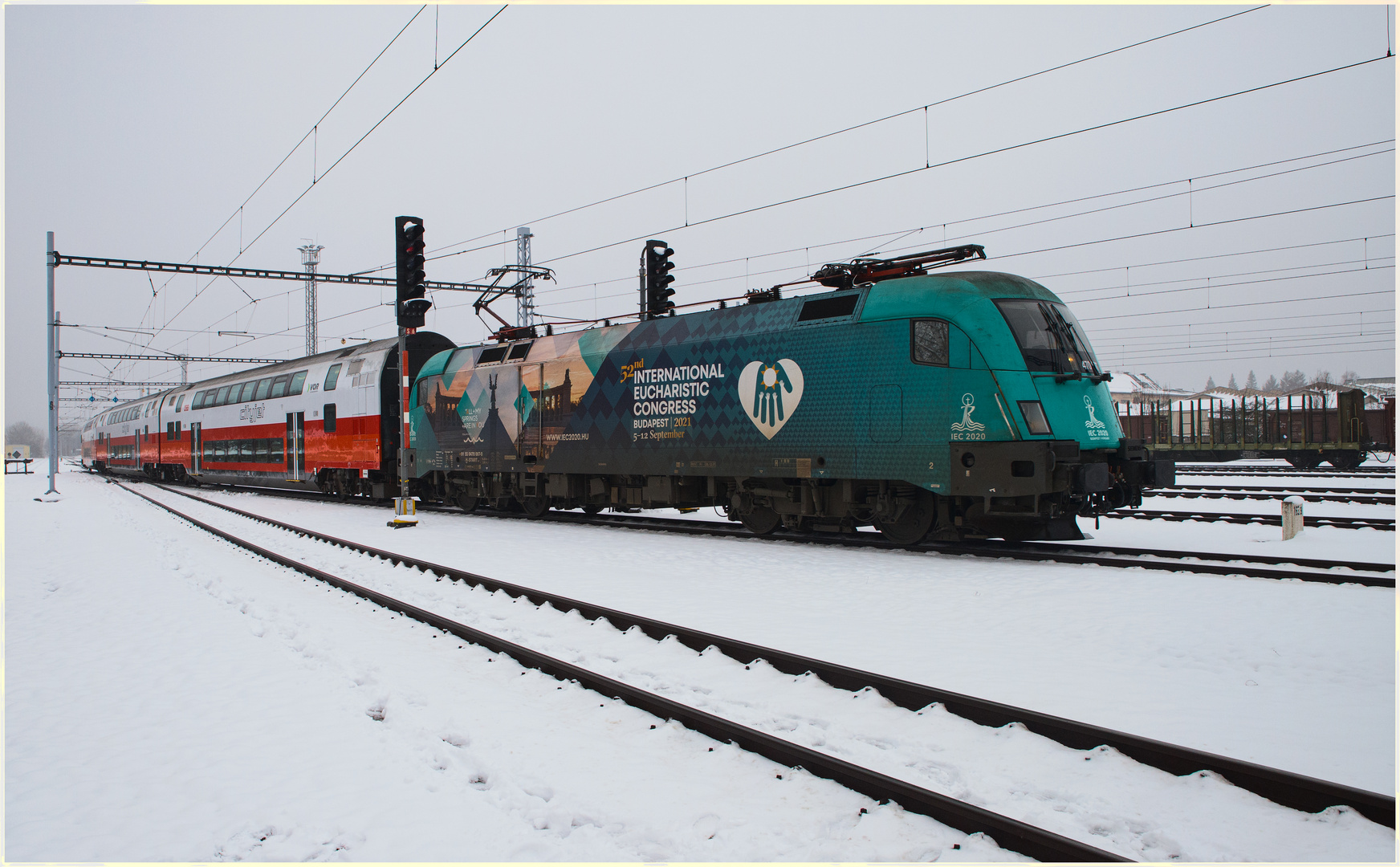 ÖBB Rex am Bahnhof 