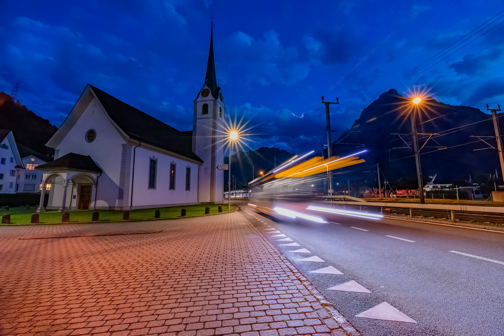 öffentlicher Verkehr