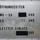 Öffnungszeiten bei "Zutritt verboten"