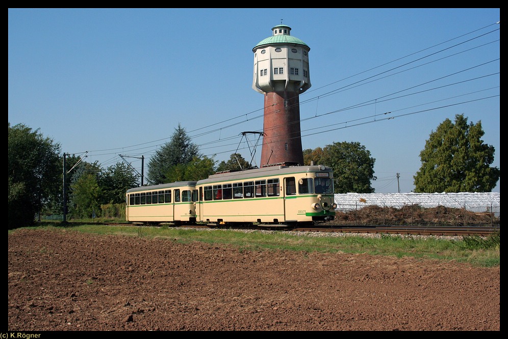 OEG 71 + Bw 193 beim Edinger (Baden) Wasserturm