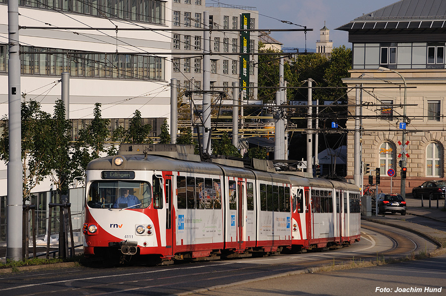 OEG-Triebzug in Mannheim