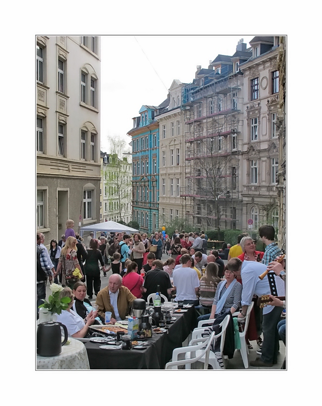 Ölberg... (Nachbarschaftliches Strassenfest)