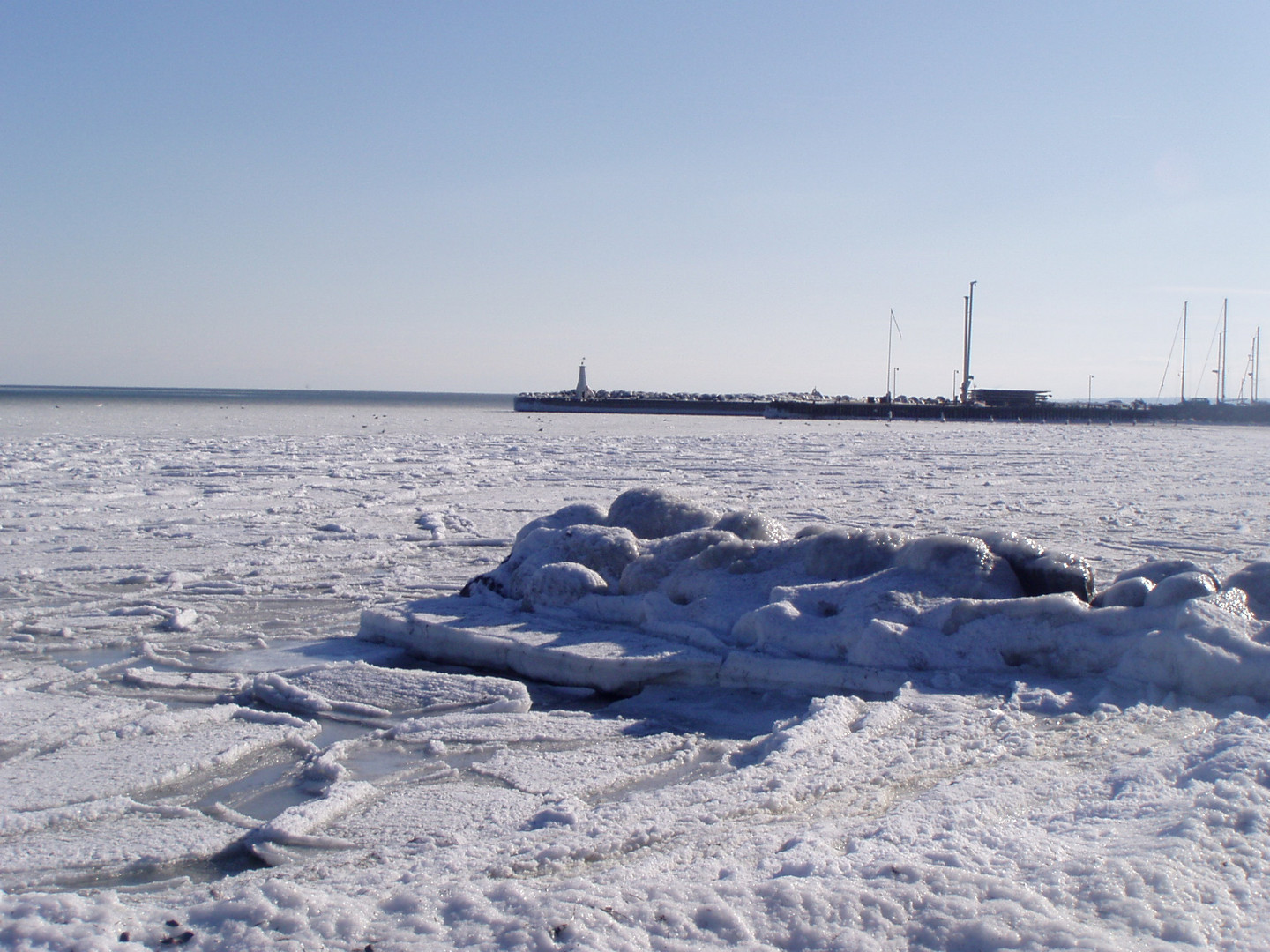 Oeresund Harbour in Ice