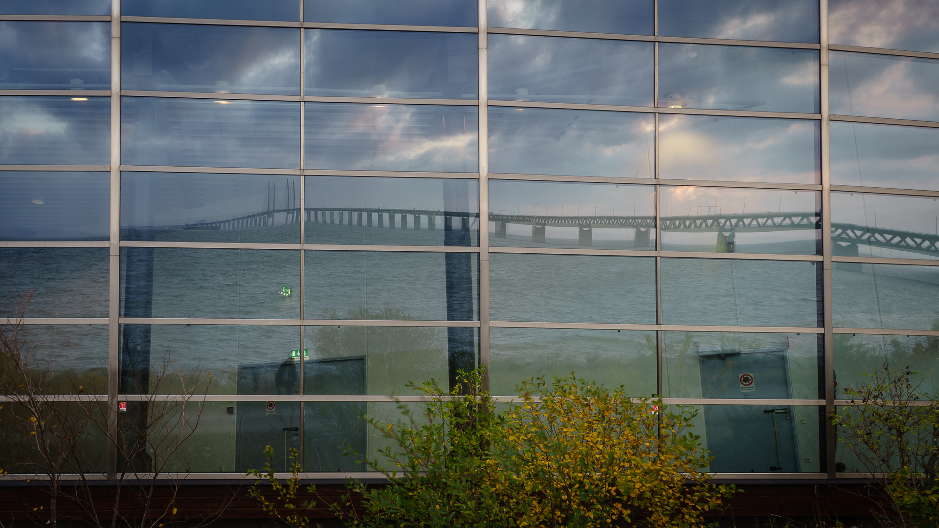 Öresundbrücke gespiegelt