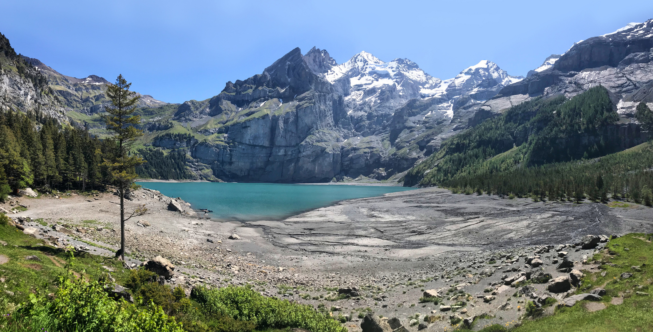 Oeschinensee Pano