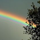 Österlicher Regenbogen