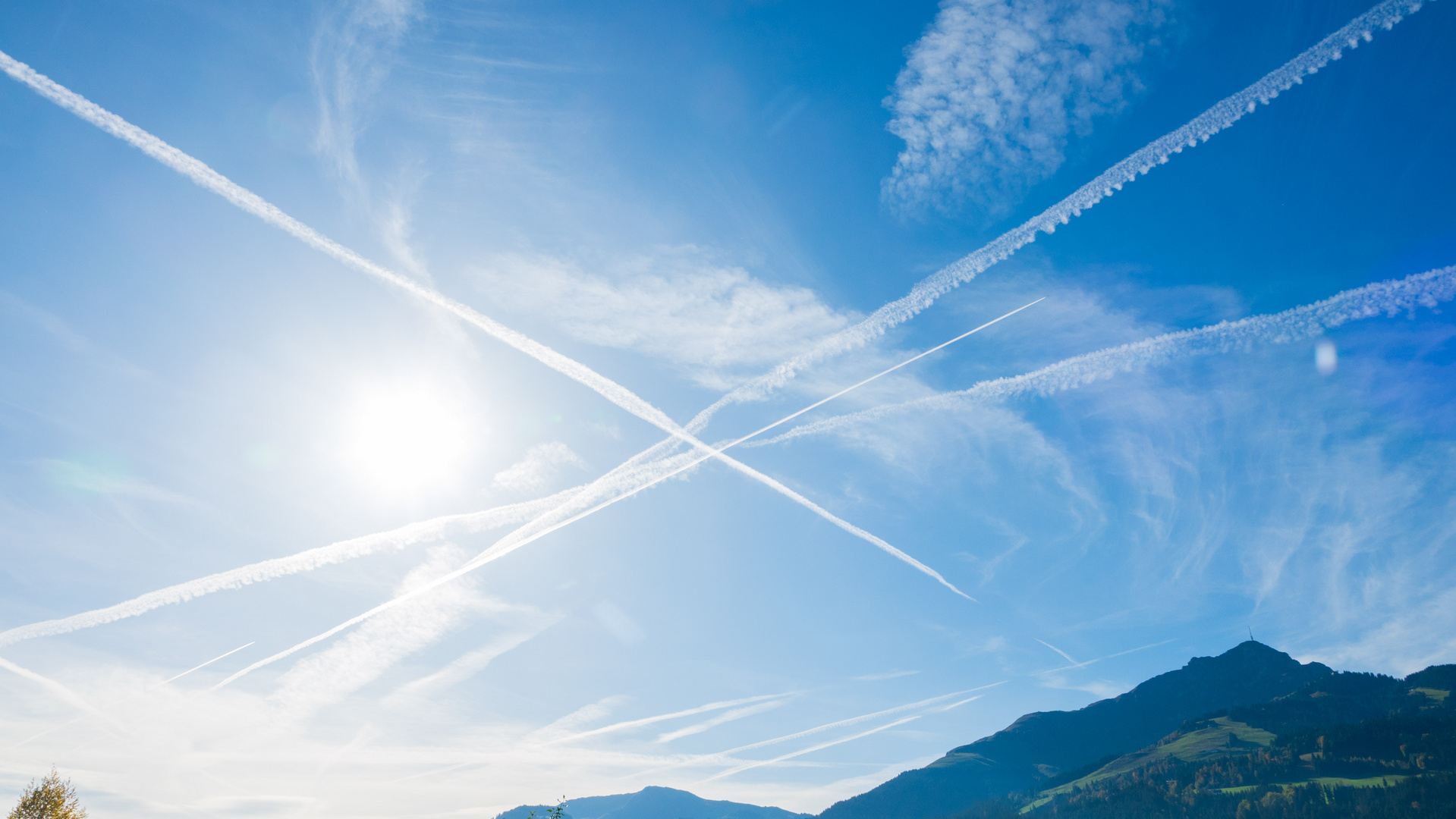 Österreich Flugwolken